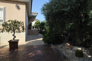 Villa individuelle avec piscine et barbecue dans le centre d'Elche in Maisons de Mer