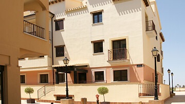 Apartment at the Golf Resort Hacienda del Alamo - Spanish Village in Maisons de Mer