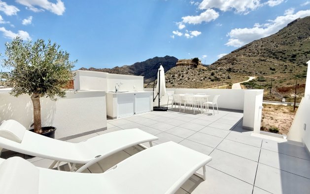 Apartamento en planta baja - Obra nueva - Cox - Cox