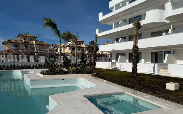 Apartamento en planta baja - Obra nueva - Orihuela Costa - Orihuela Costa