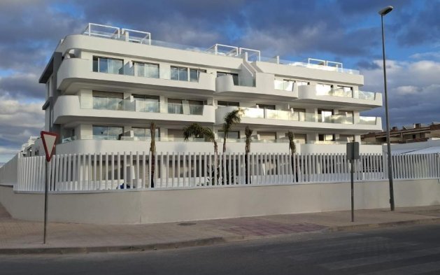 Apartamento en planta baja - Obra nueva - Orihuela Costa - Orihuela Costa