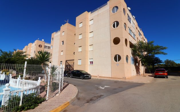 Apartment - Resale - Torrevieja - MM-48177