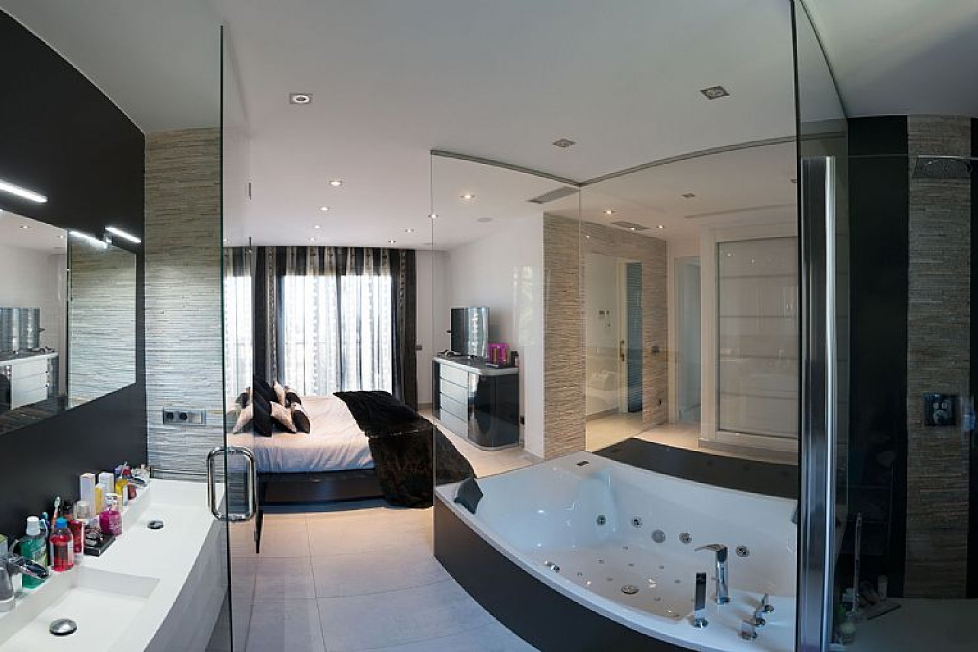 New Build - Independent Villa - Calpe