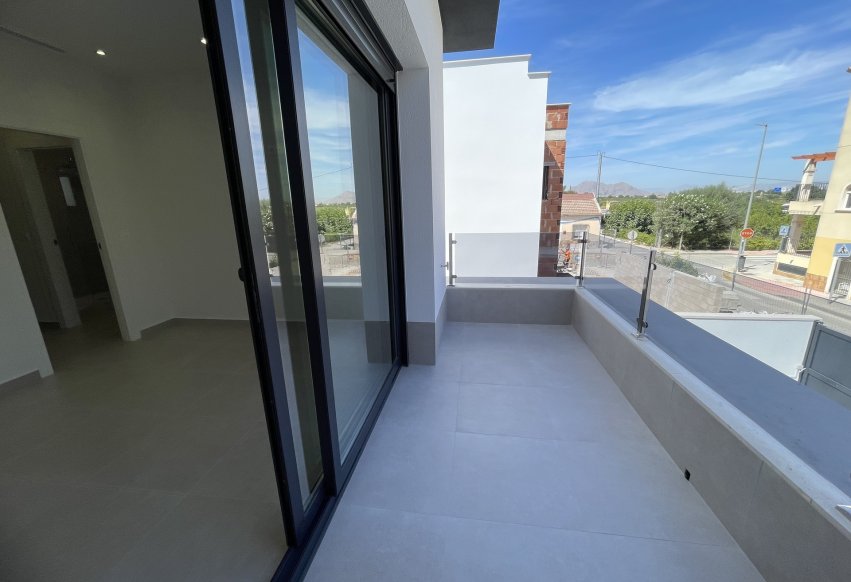 New Build - Independent Villa - Heredades