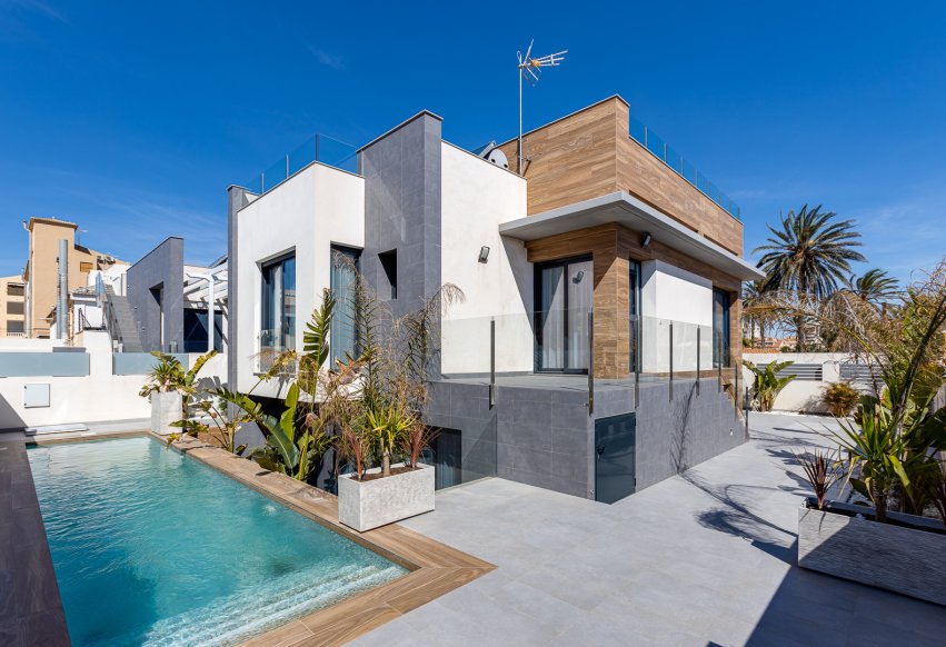 New Build - Independent Villa - La Mata