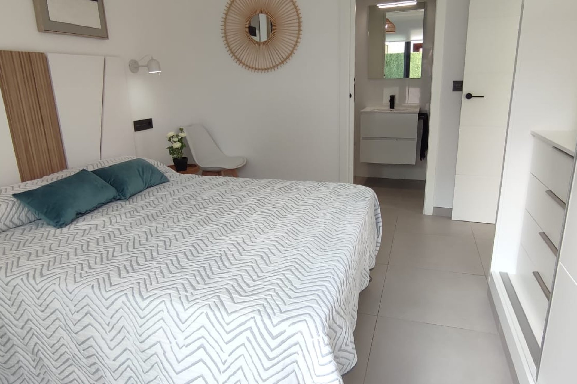 New Build - Independent Villa - Los Belones