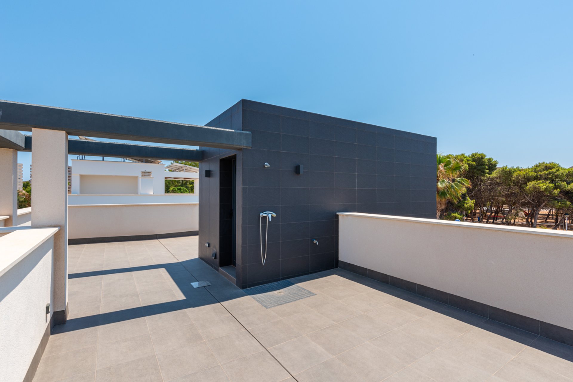 New Build - Independent Villa - Playa Paraiso