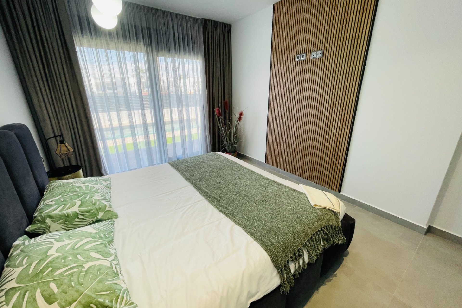 New Build - Independent Villa - Torrevieja