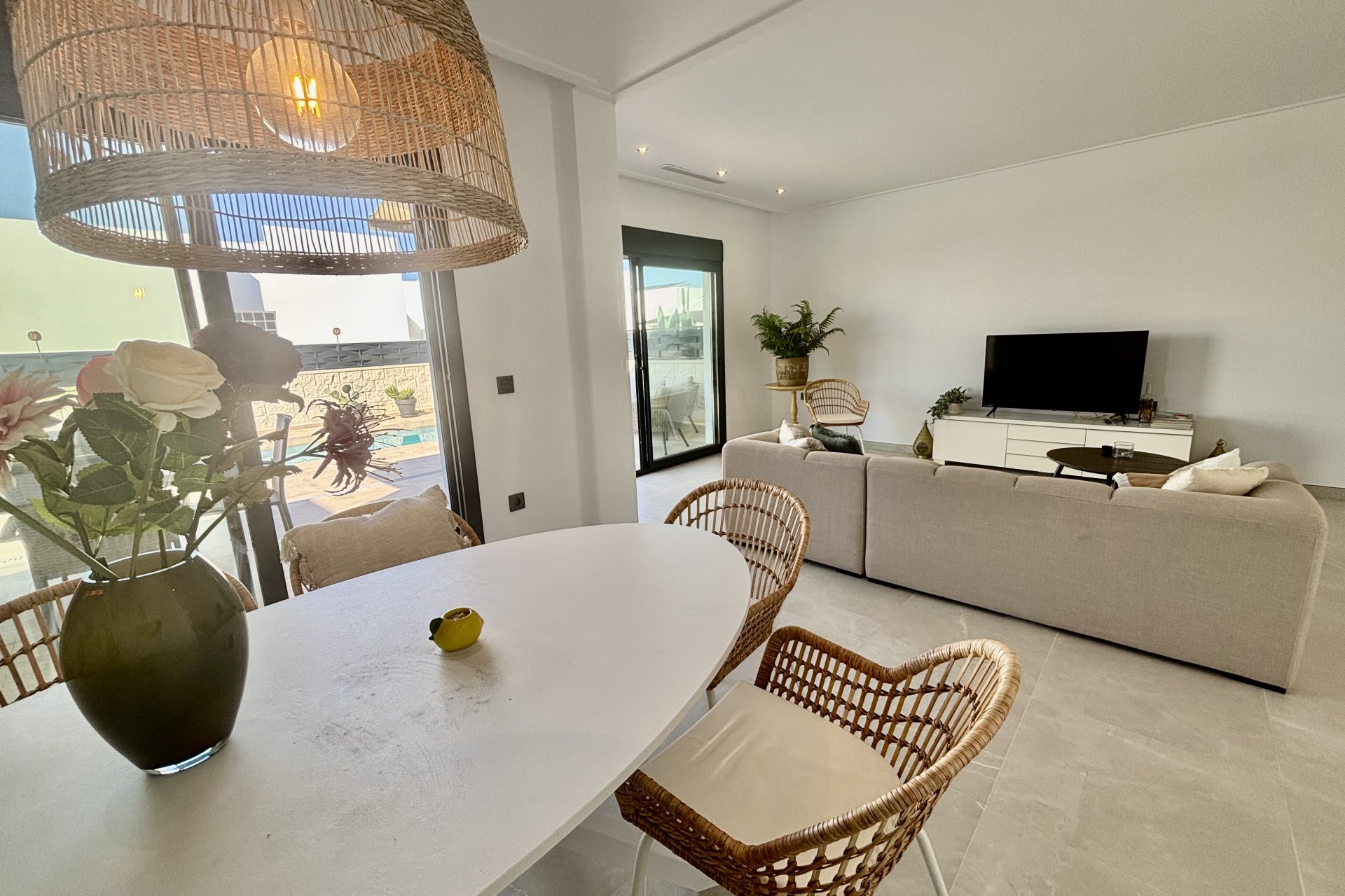 Nouvelle construction - Villa indépendante - Benijofar