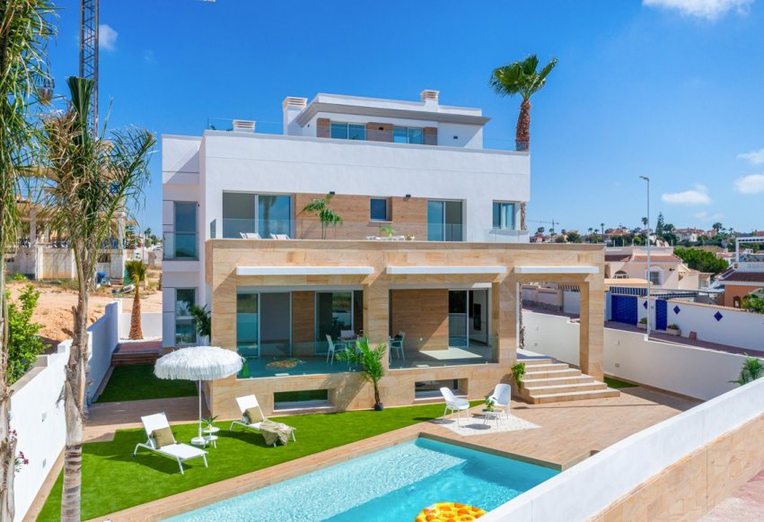 Nouvelle construction - Villa indépendante - Ciudad Quesada