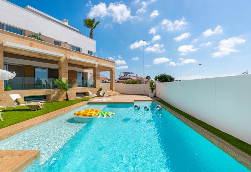 Nouvelle construction - Villa indépendante - Ciudad Quesada