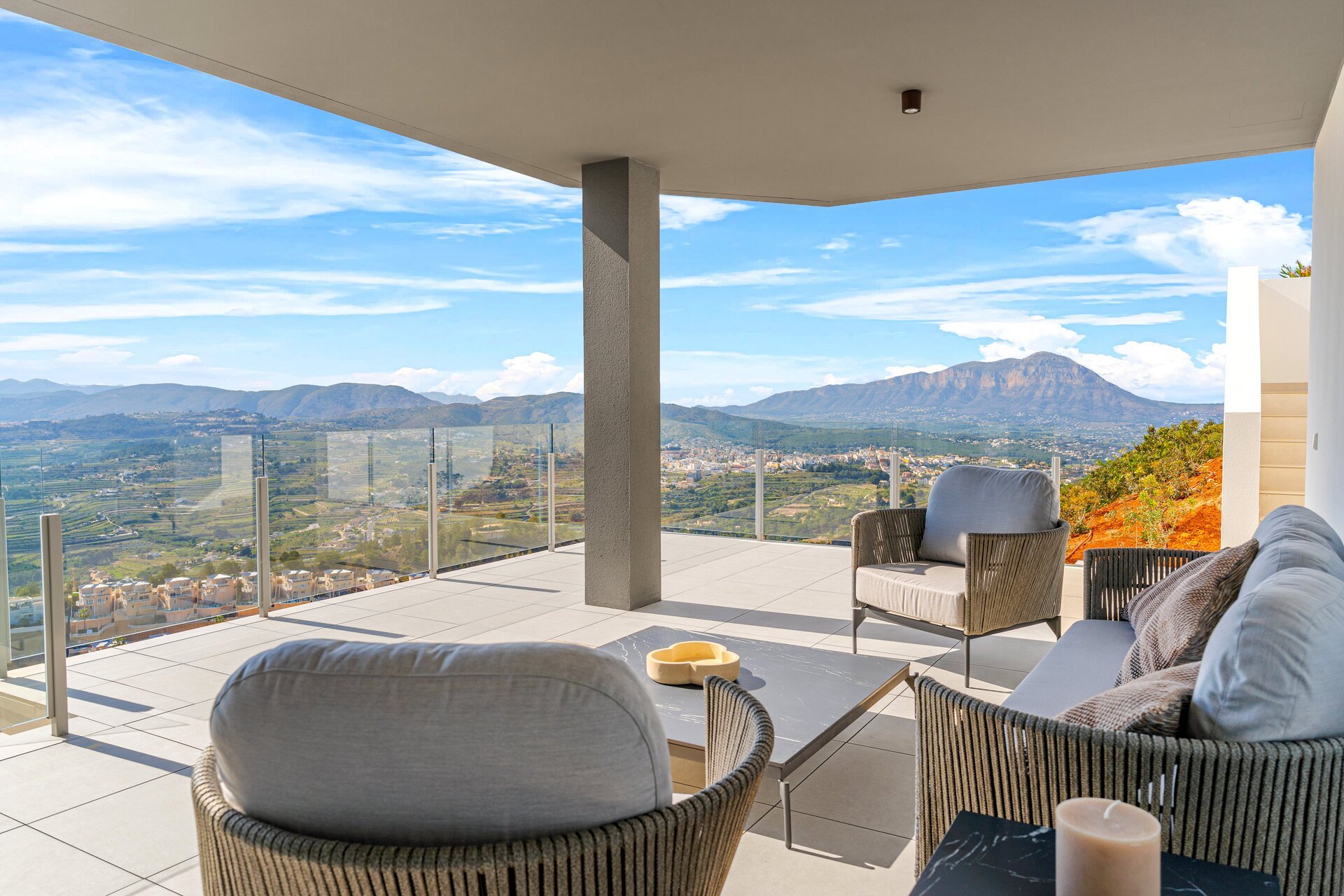 Nouvelle construction - Villa indépendante - Cumbre del Sol