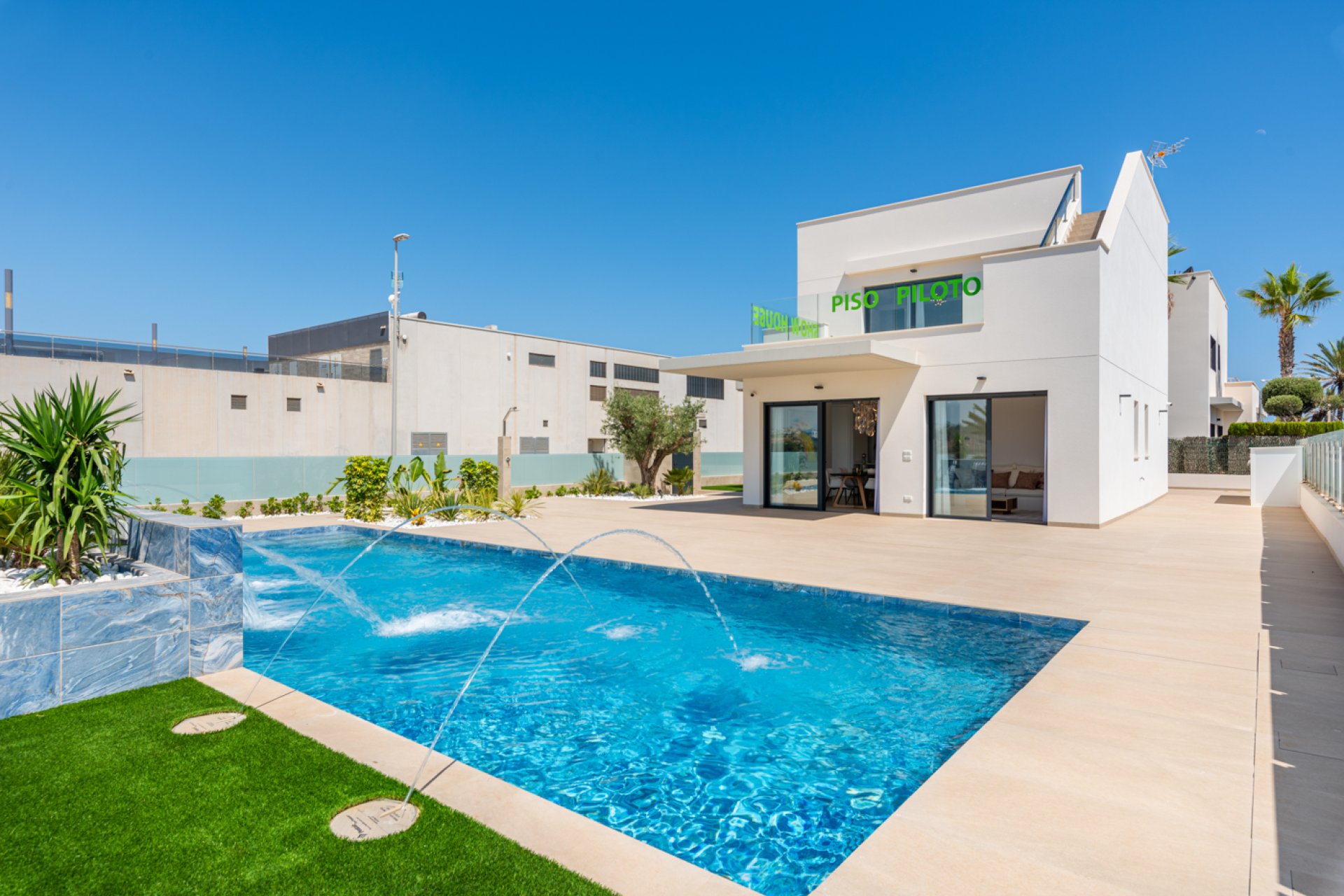 Nouvelle construction - Villa indépendante - Dehesa de Campoamor