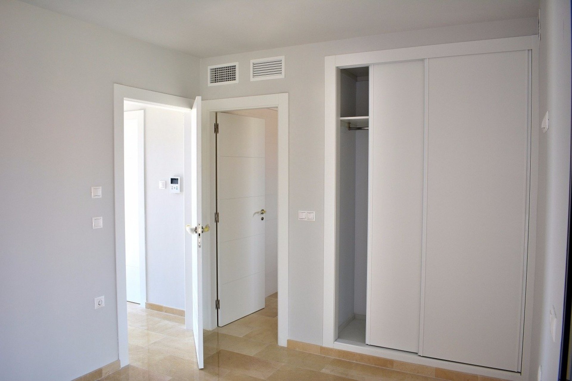 Nouvelle construction - Villa indépendante - Finestrat