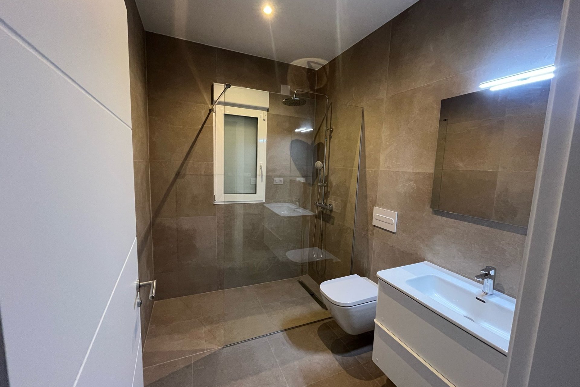 Nouvelle construction - Villa indépendante - La Romana