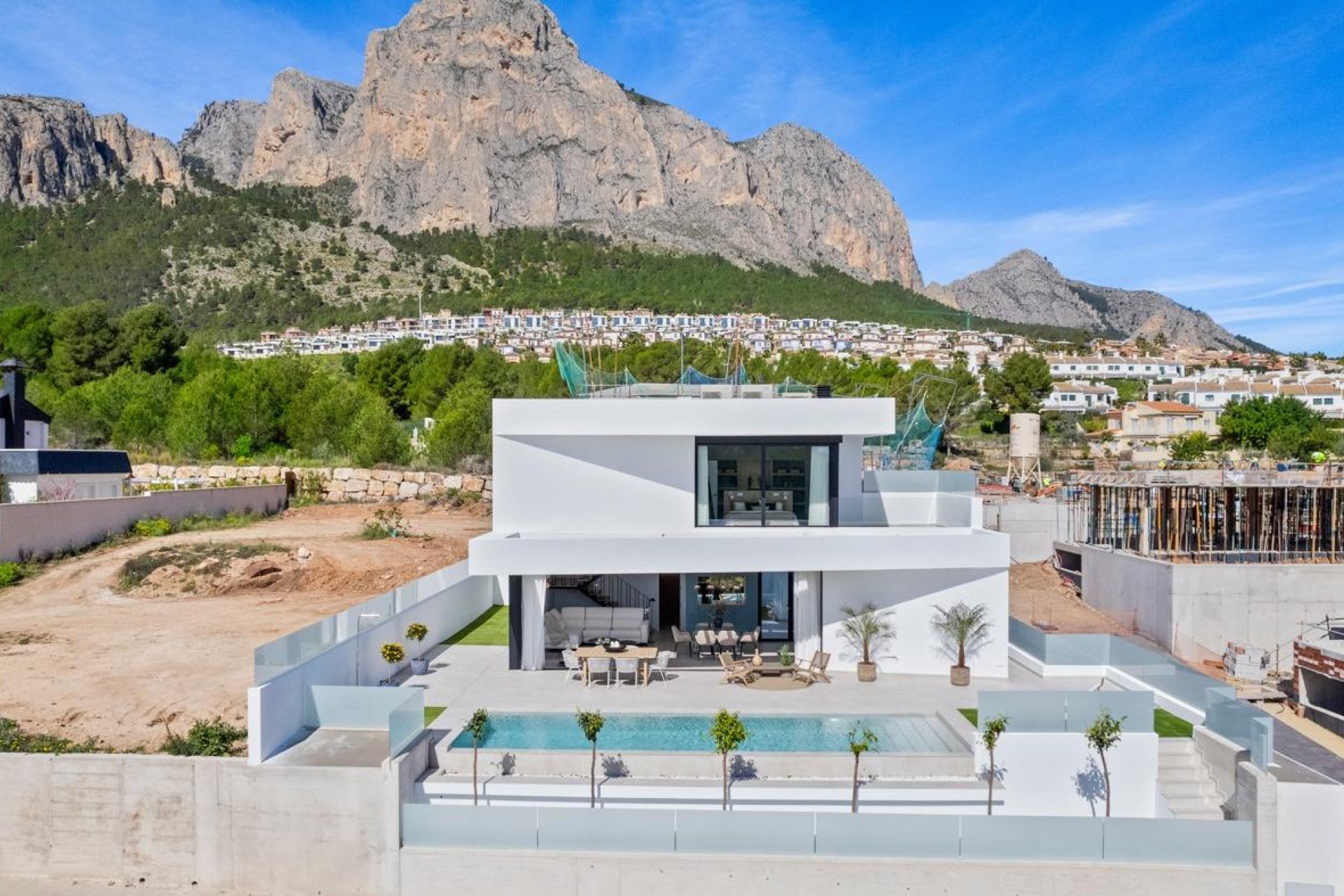 Nouvelle construction - Villa indépendante - Polop