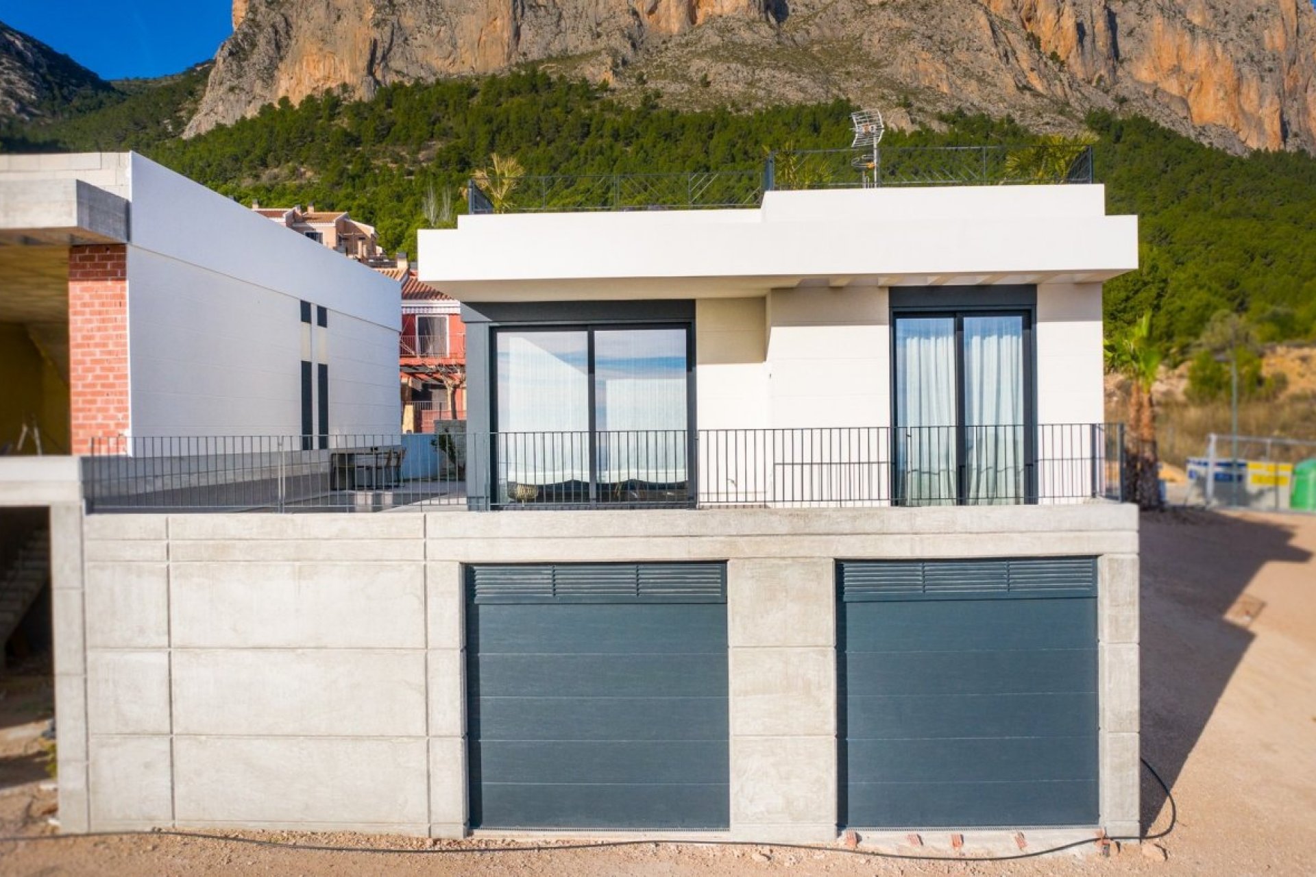 Nouvelle construction - Villa indépendante - Polop