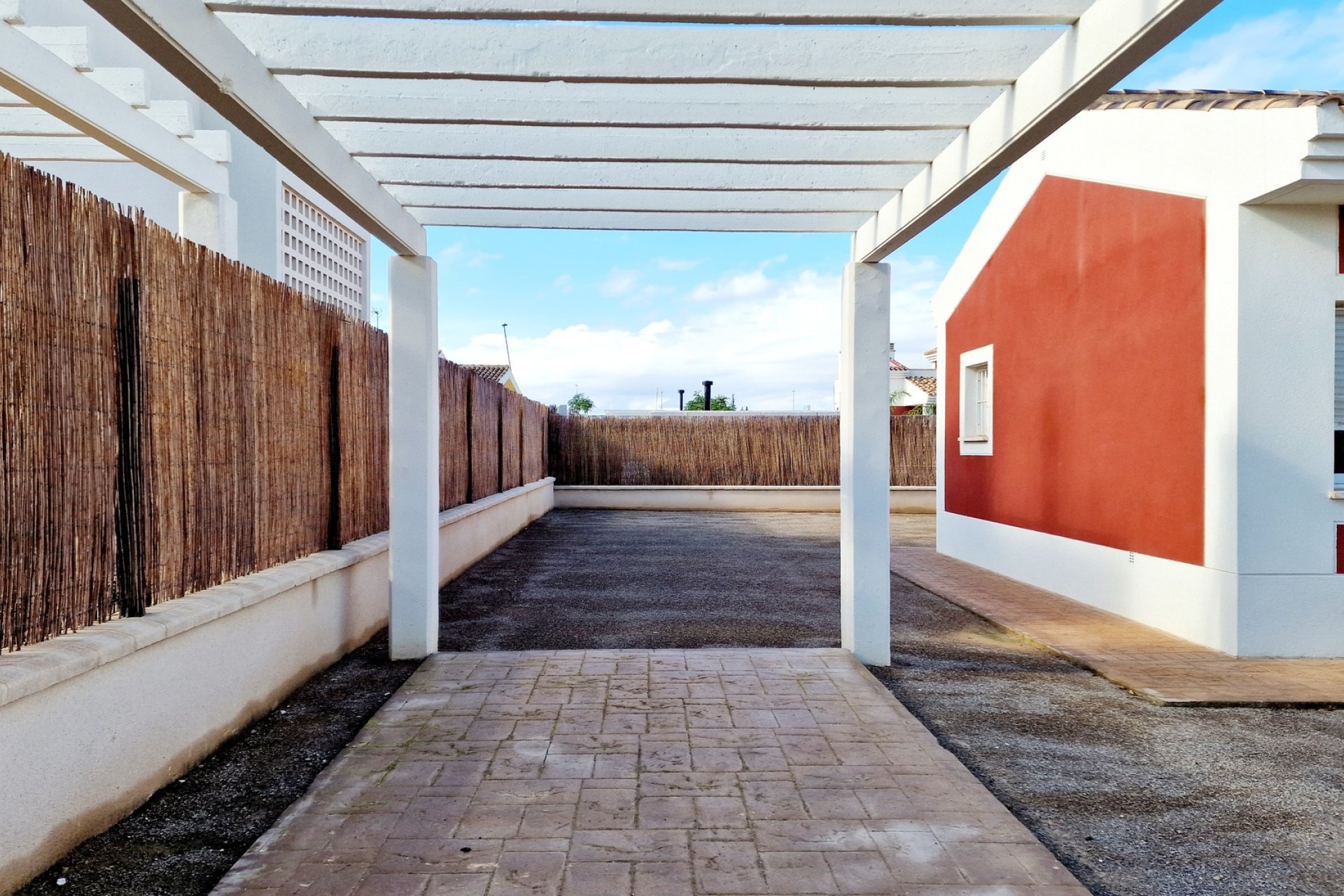 Nouvelle construction - Villa indépendante - Purias