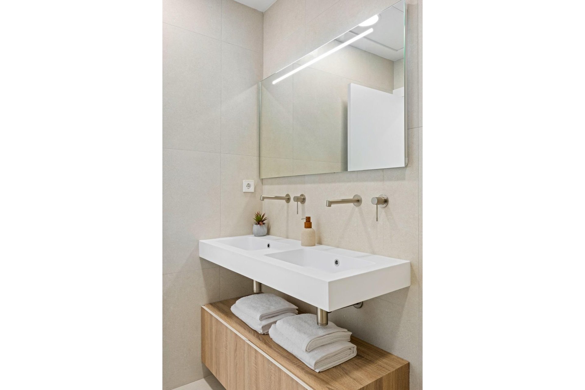 Obra nueva - Adosado - Los Alcázares