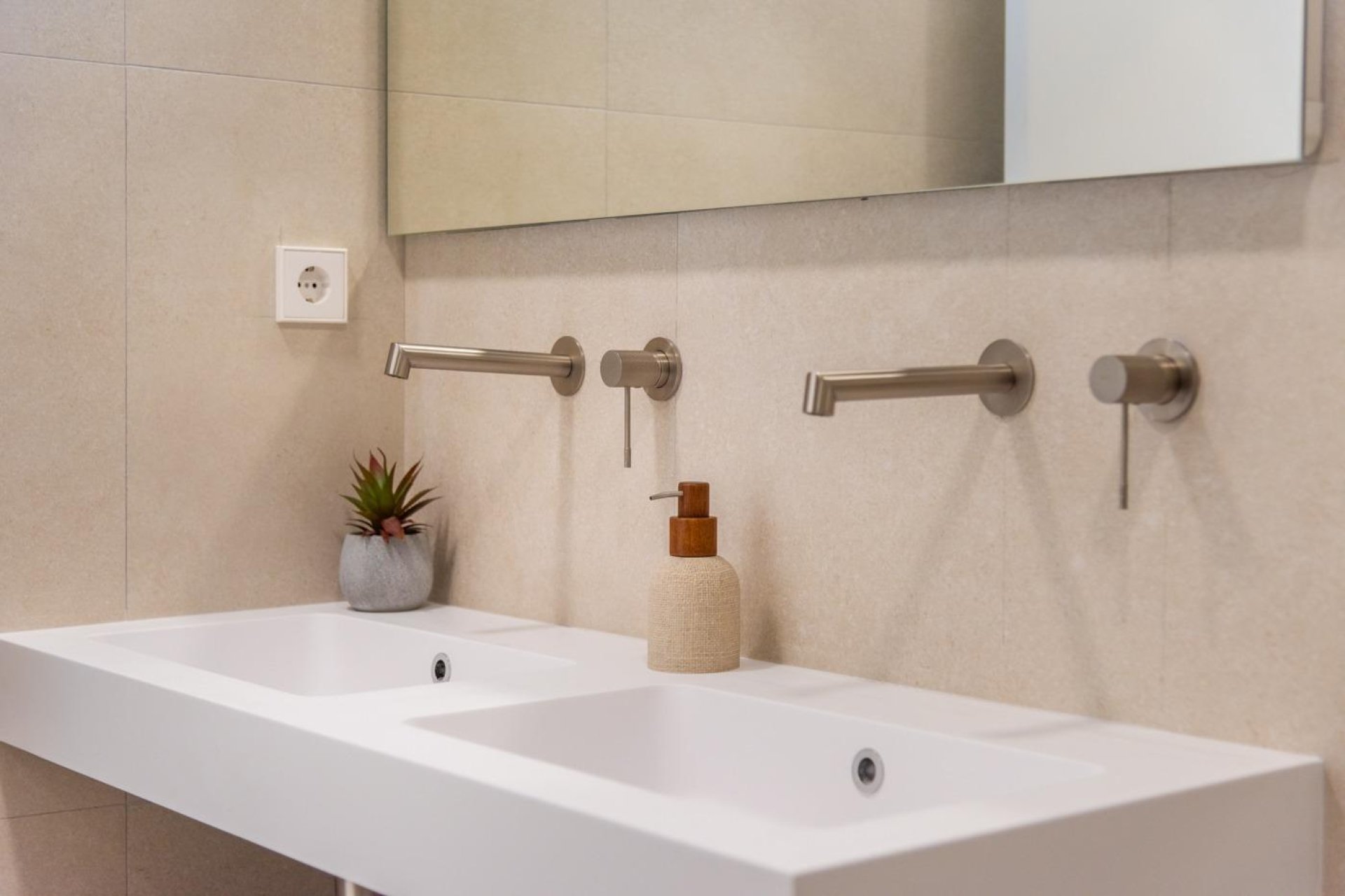 Obra nueva - Adosado - Los Alcázares