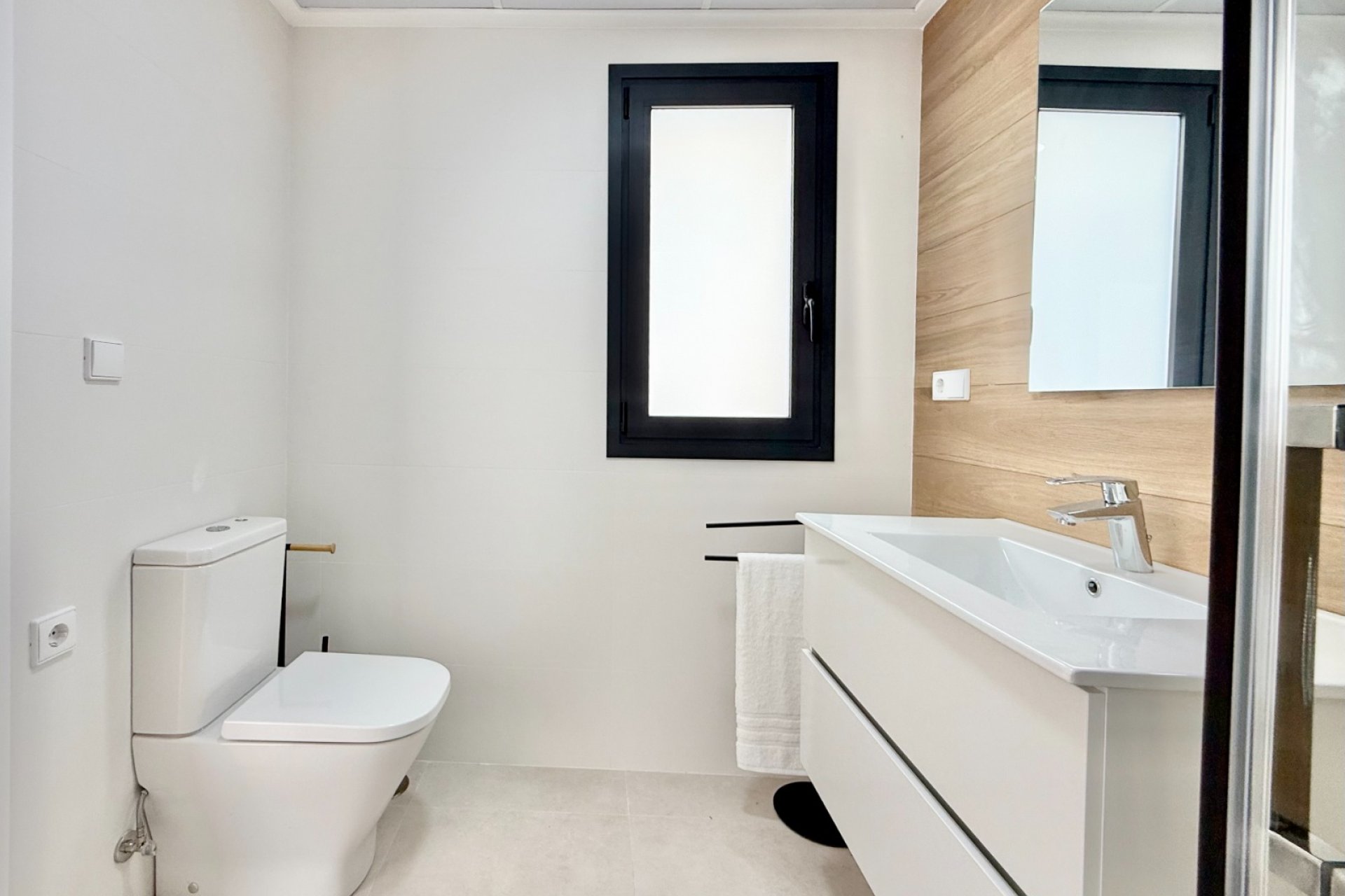 Obra nueva - Apartamento en planta baja - Cox