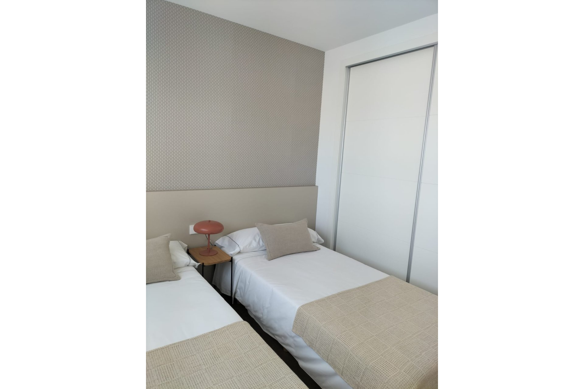 Obra nueva - Apartamento en planta baja - Orihuela Costa