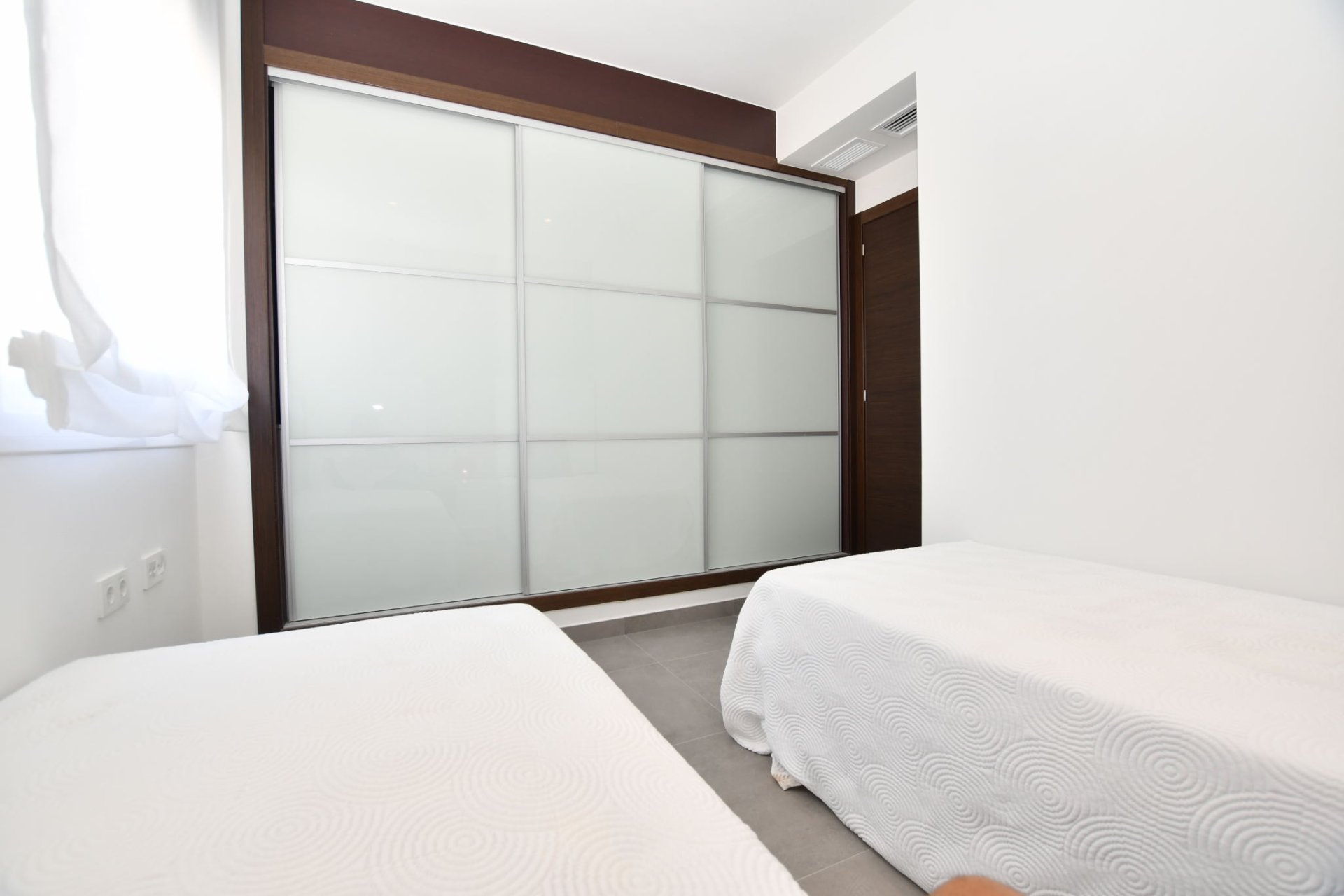 Obra nueva - Apartamento en planta baja - San Miguel de Salinas