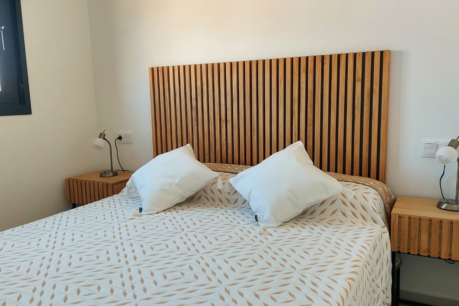 Obra nueva - Apartamento en planta baja - San Miguel de Salinas