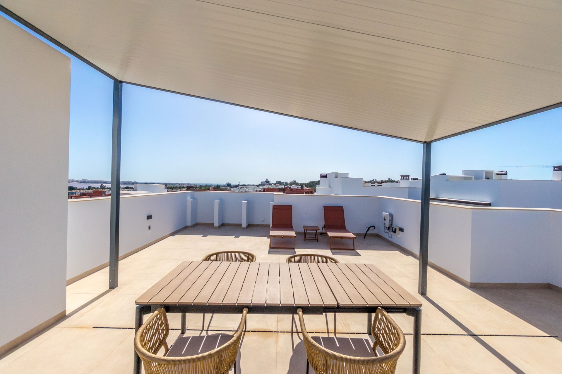 Obra nueva - Apartamento en planta baja - Torrevieja