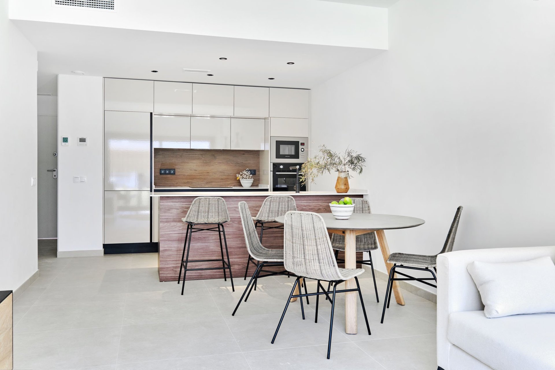 Obra nueva - Apartamento en planta baja - Torrevieja