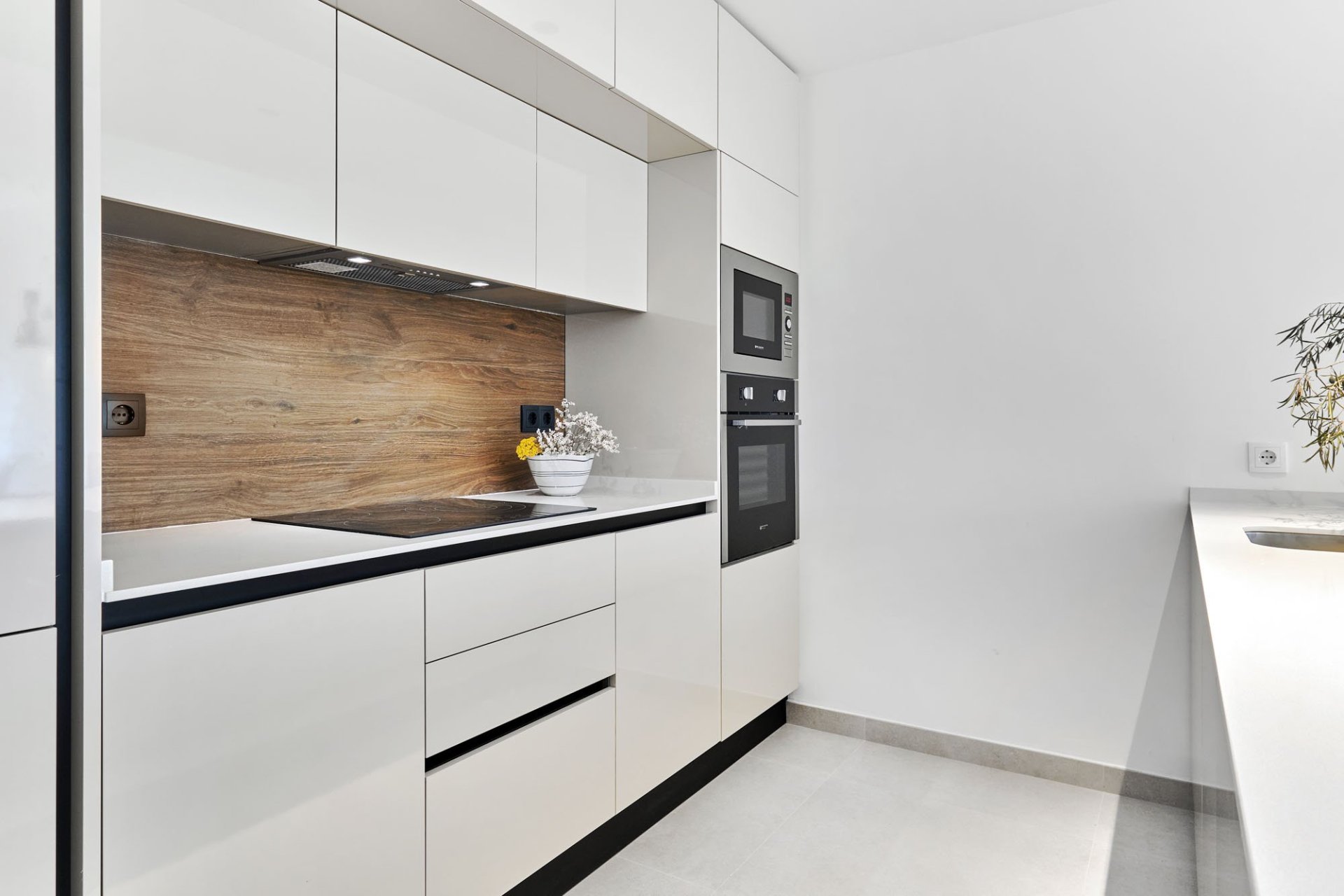 Obra nueva - Apartamento en planta baja - Torrevieja