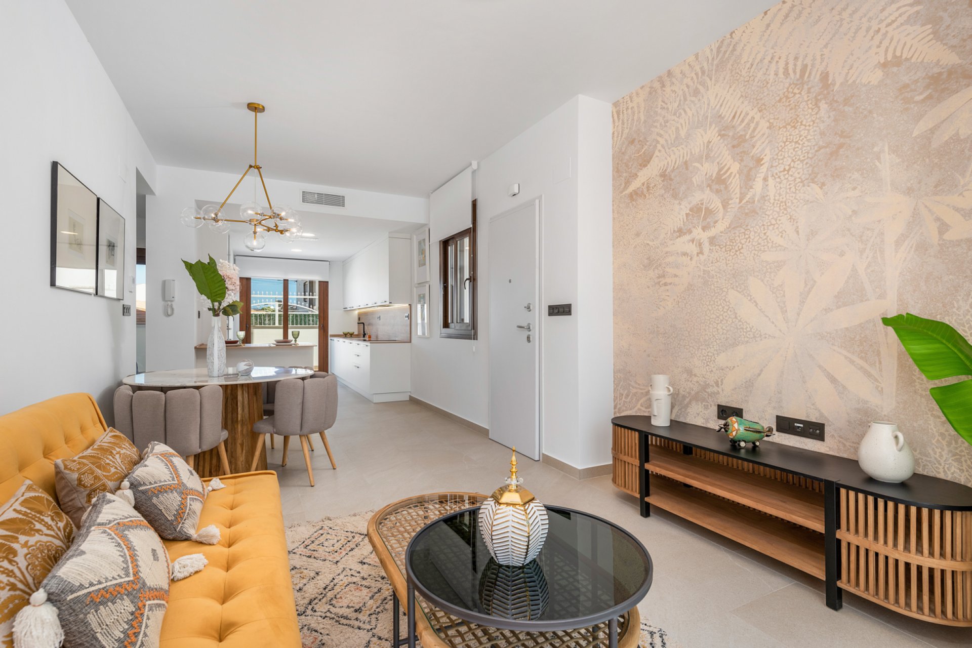 Obra nueva - Apartamento en planta baja - Torrevieja