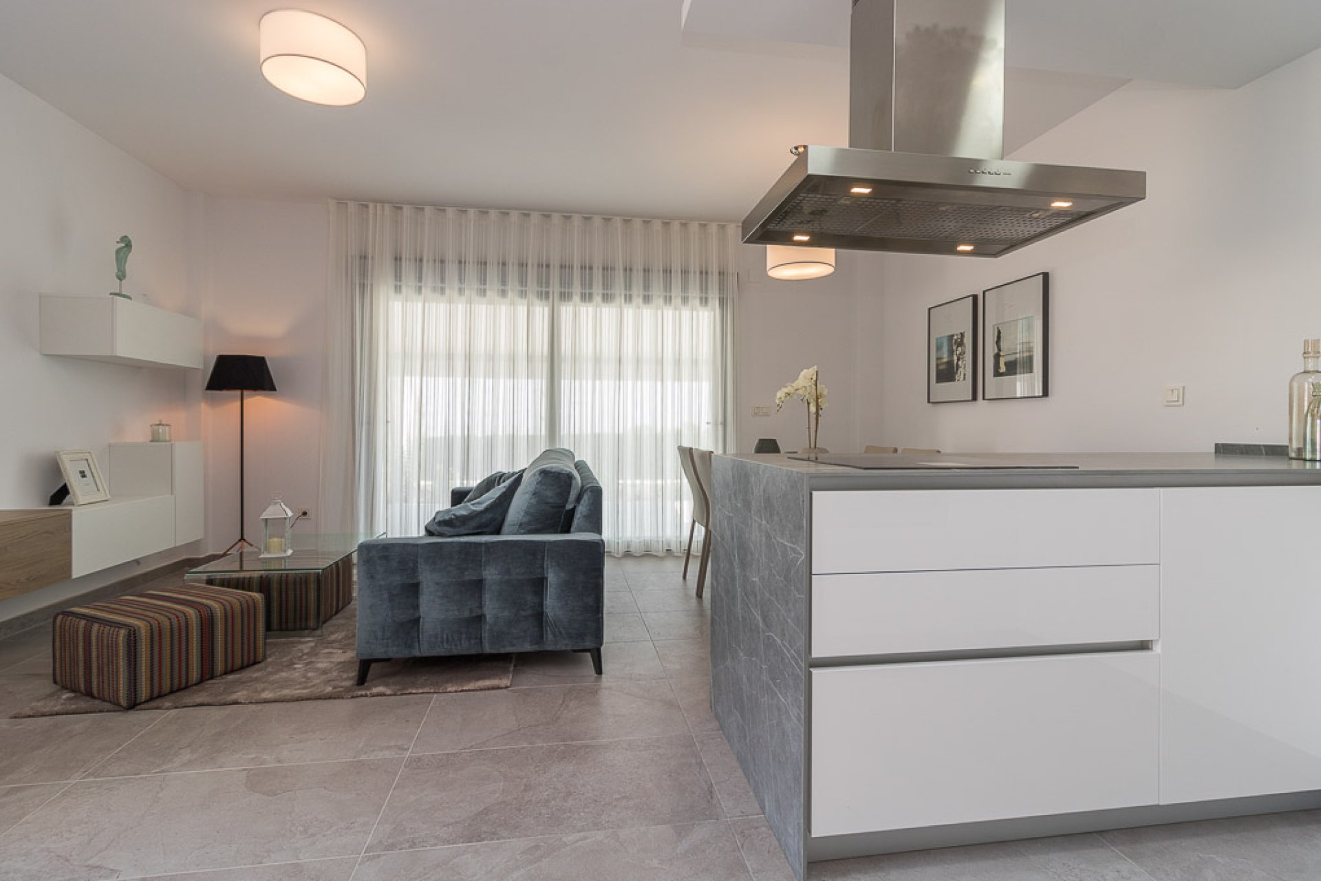 Obra nueva - Apartamento en planta baja - Torrevieja