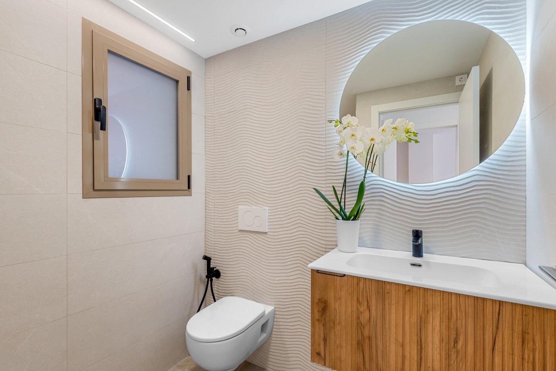 Obra nueva - Ático - Jacarilla