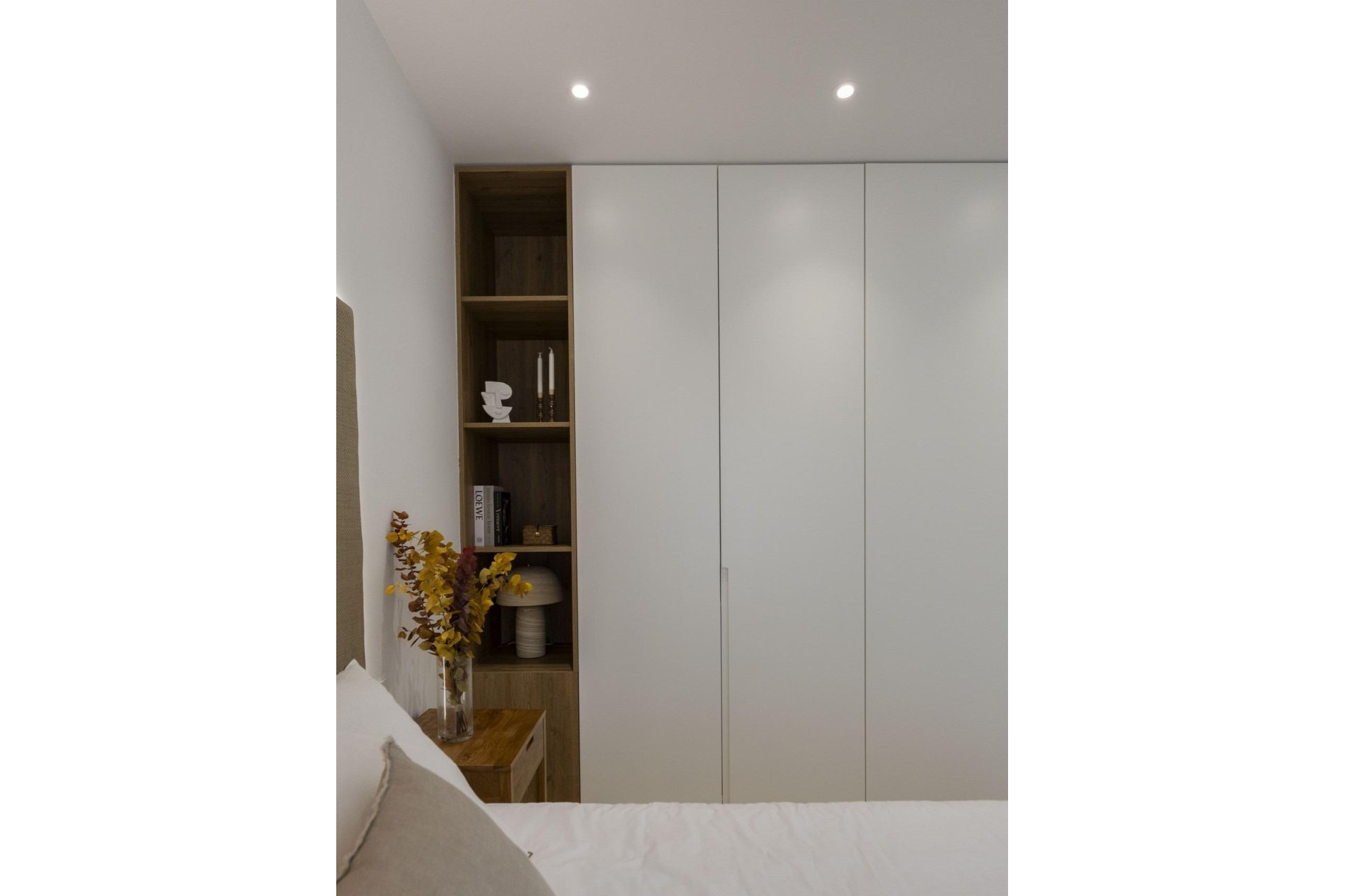 Obra nueva - Villa independiente - Baños y Mendigo