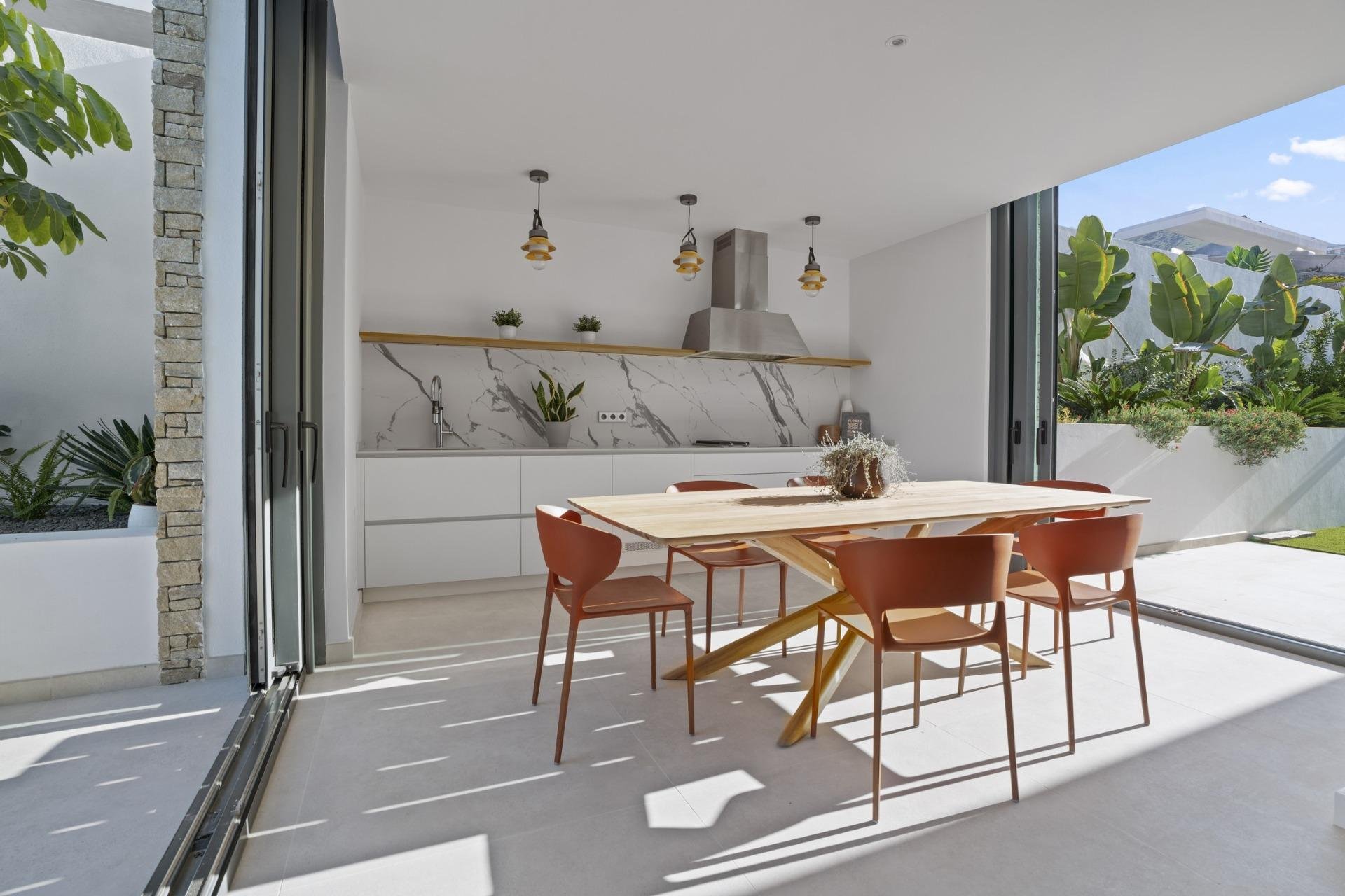 Obra nueva - Villa independiente - Benidorm