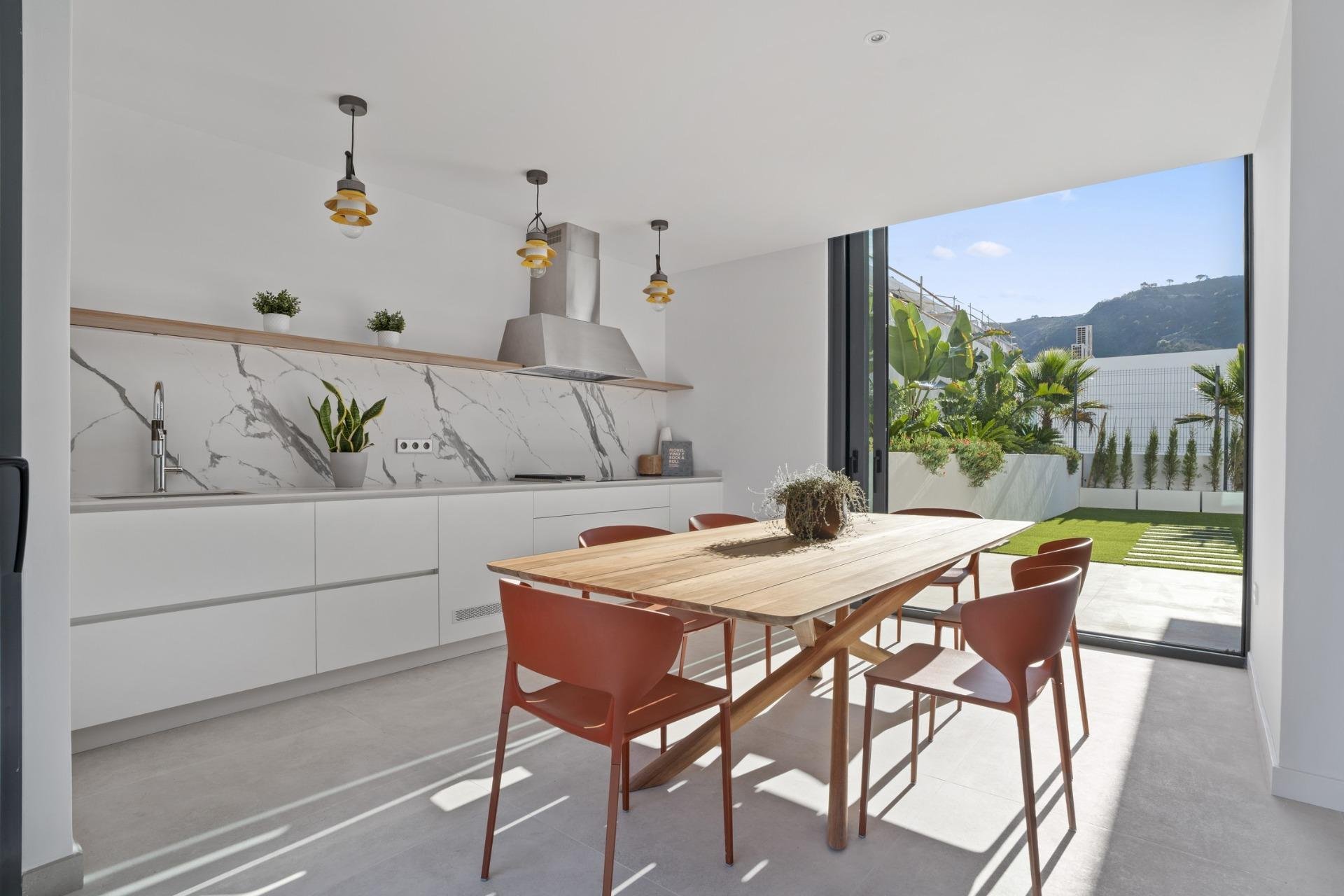 Obra nueva - Villa independiente - Benidorm