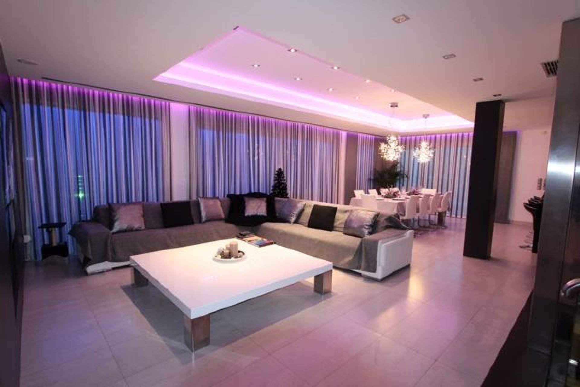 Obra nueva - Villa independiente - Calpe