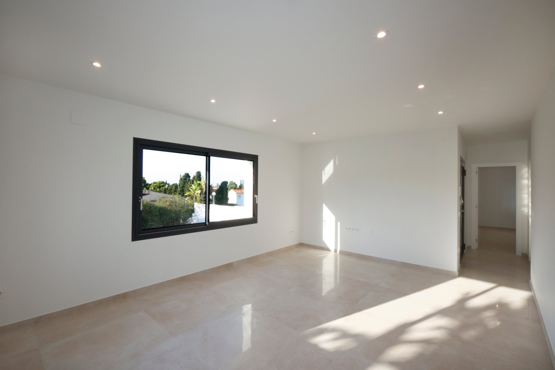 Obra nueva - Villa independiente - Calpe