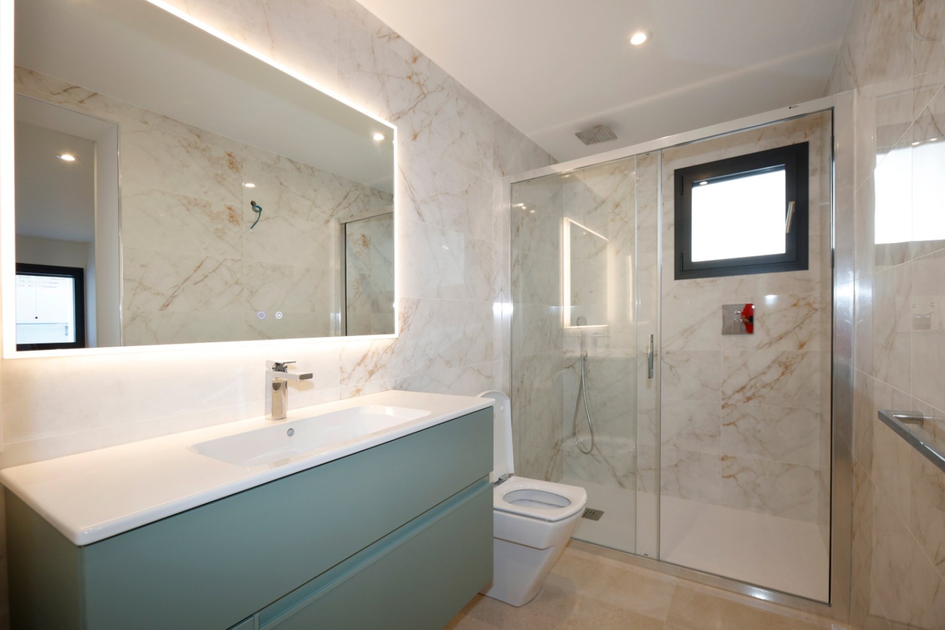 Obra nueva - Villa independiente - Calpe