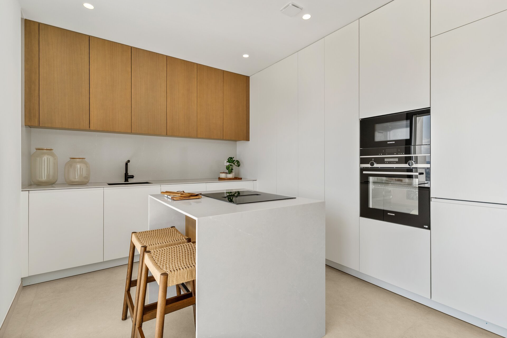 Obra nueva - Villa independiente - Cumbre del Sol