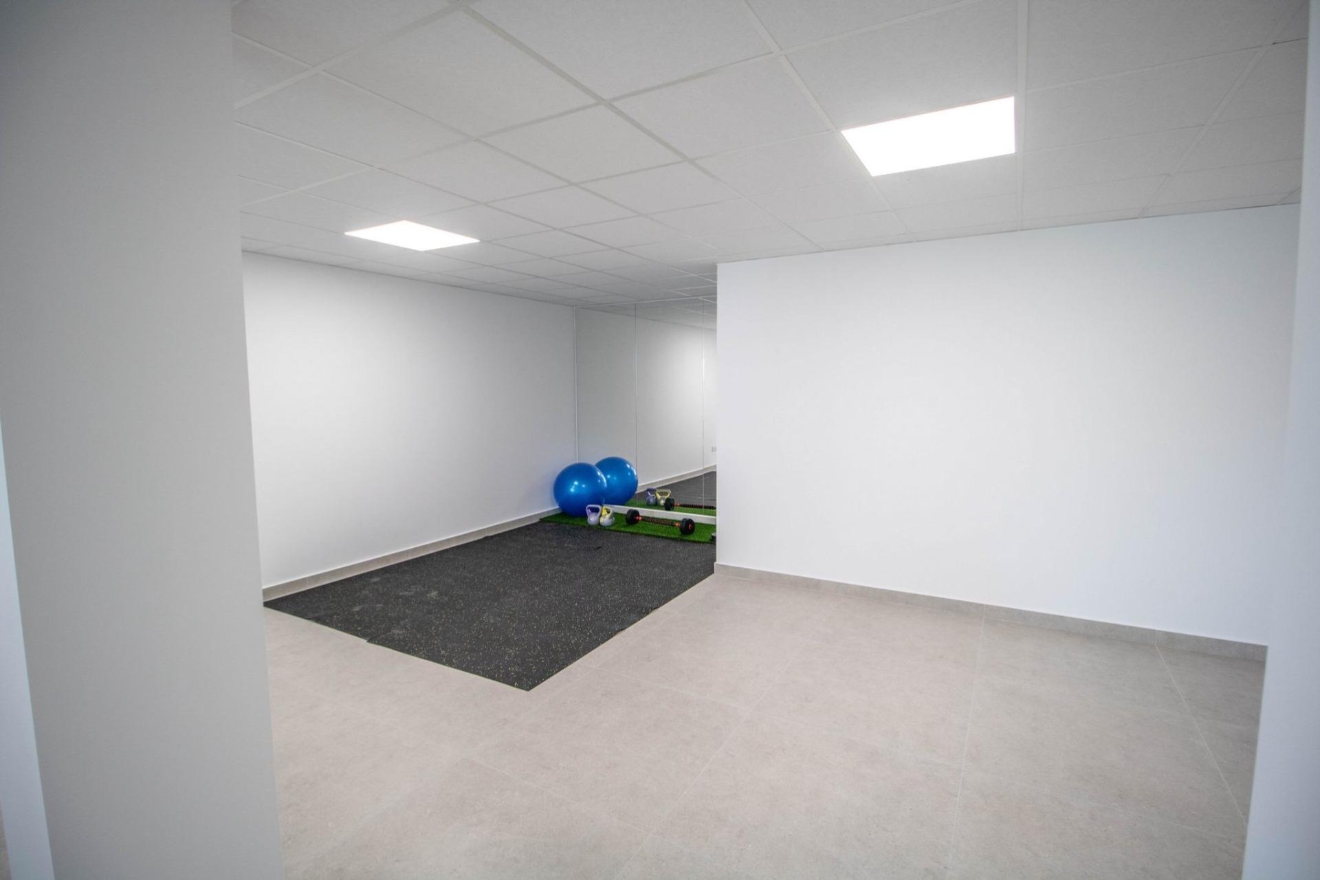 Obra nueva - Villa independiente - Finestrat