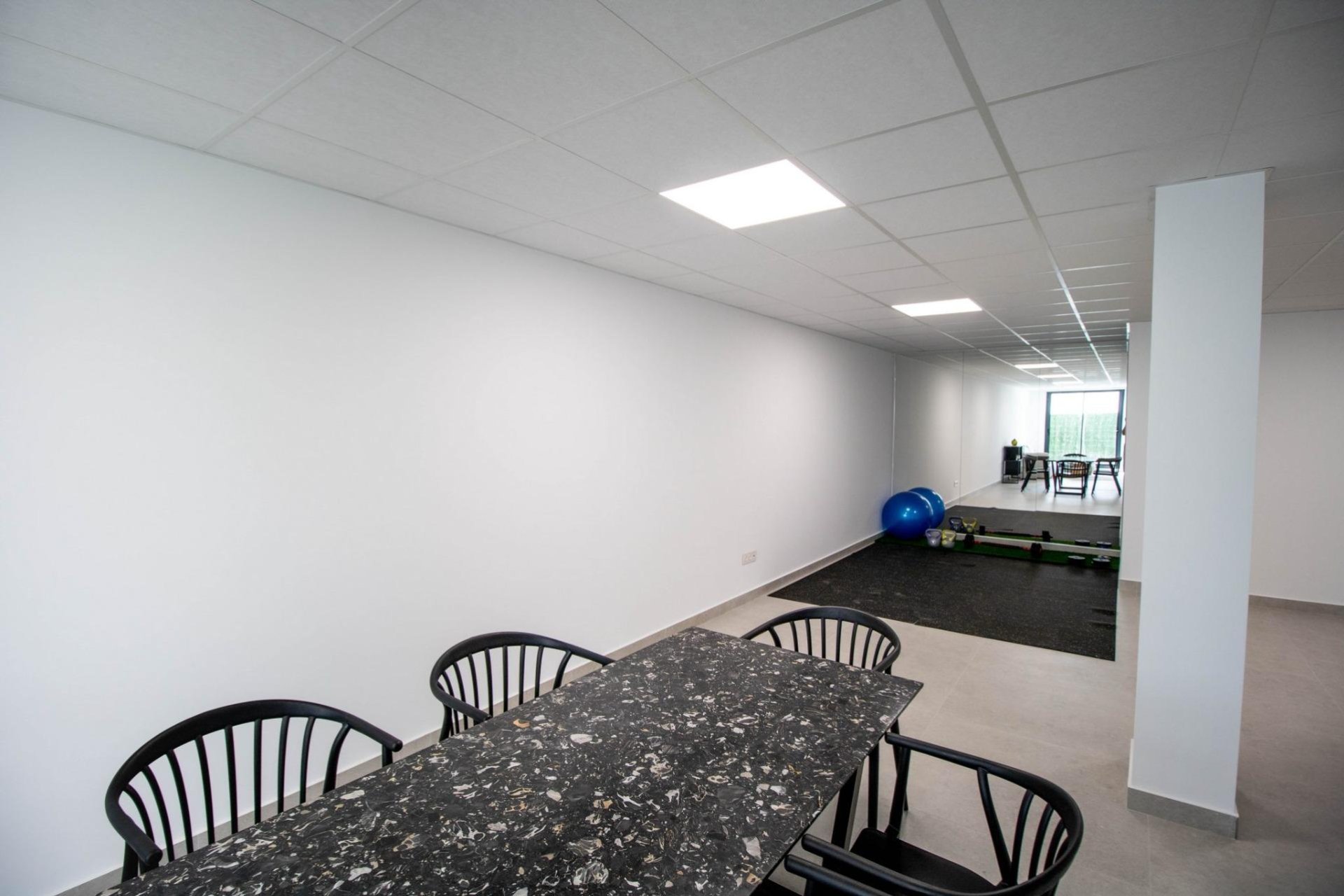 Obra nueva - Villa independiente - Finestrat