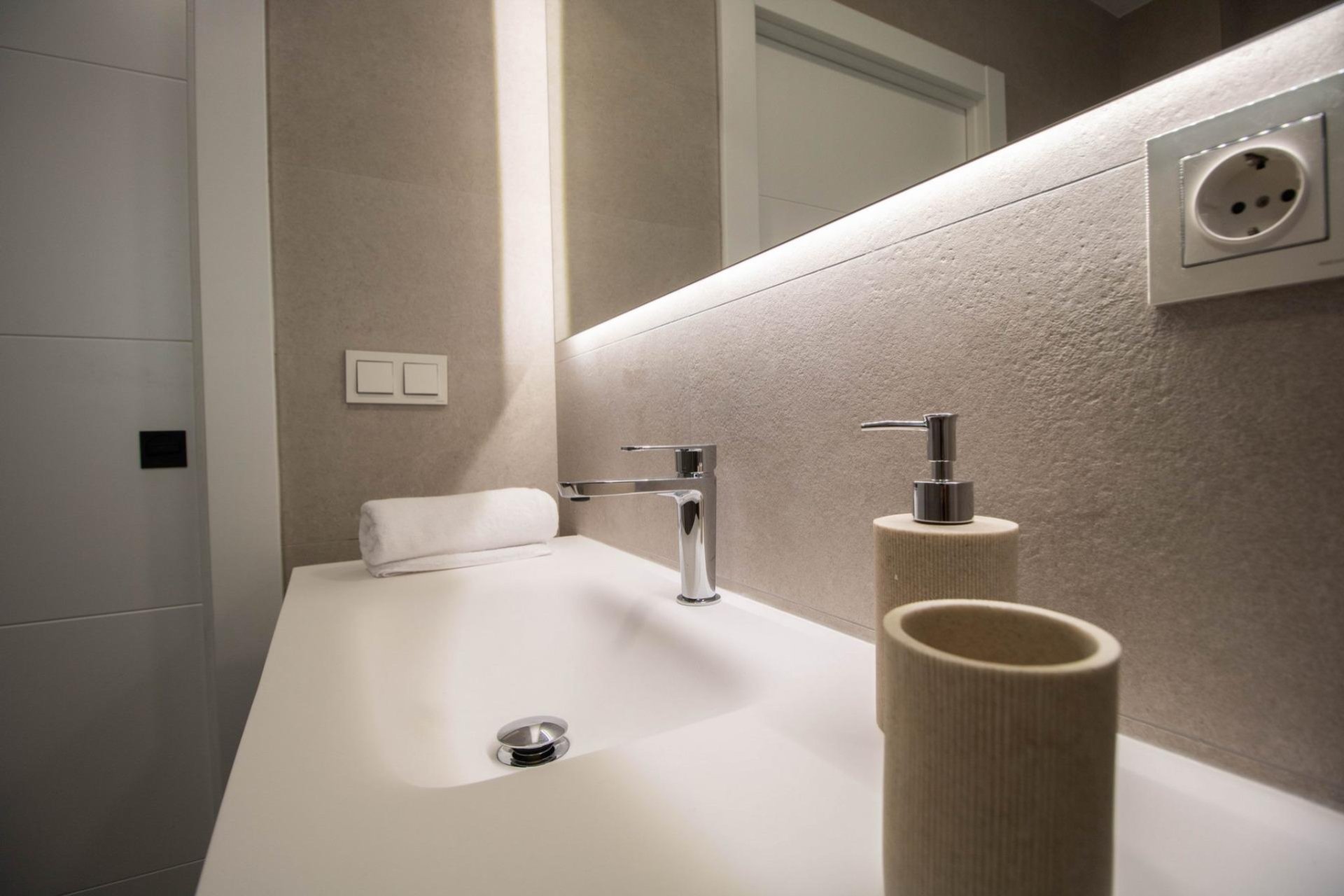 Obra nueva - Villa independiente - Finestrat