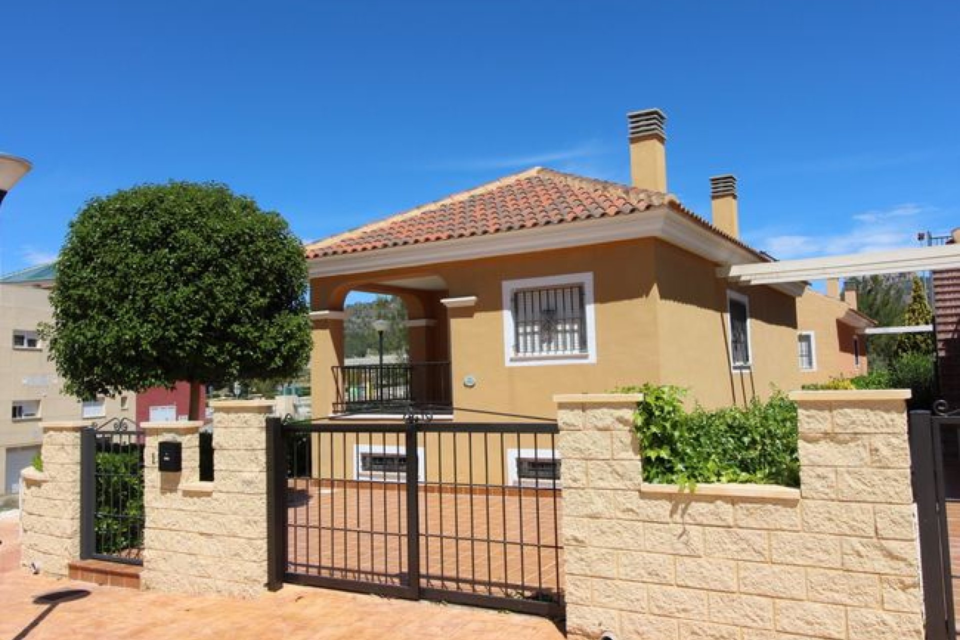 Obra nueva - Villa independiente - La Romana