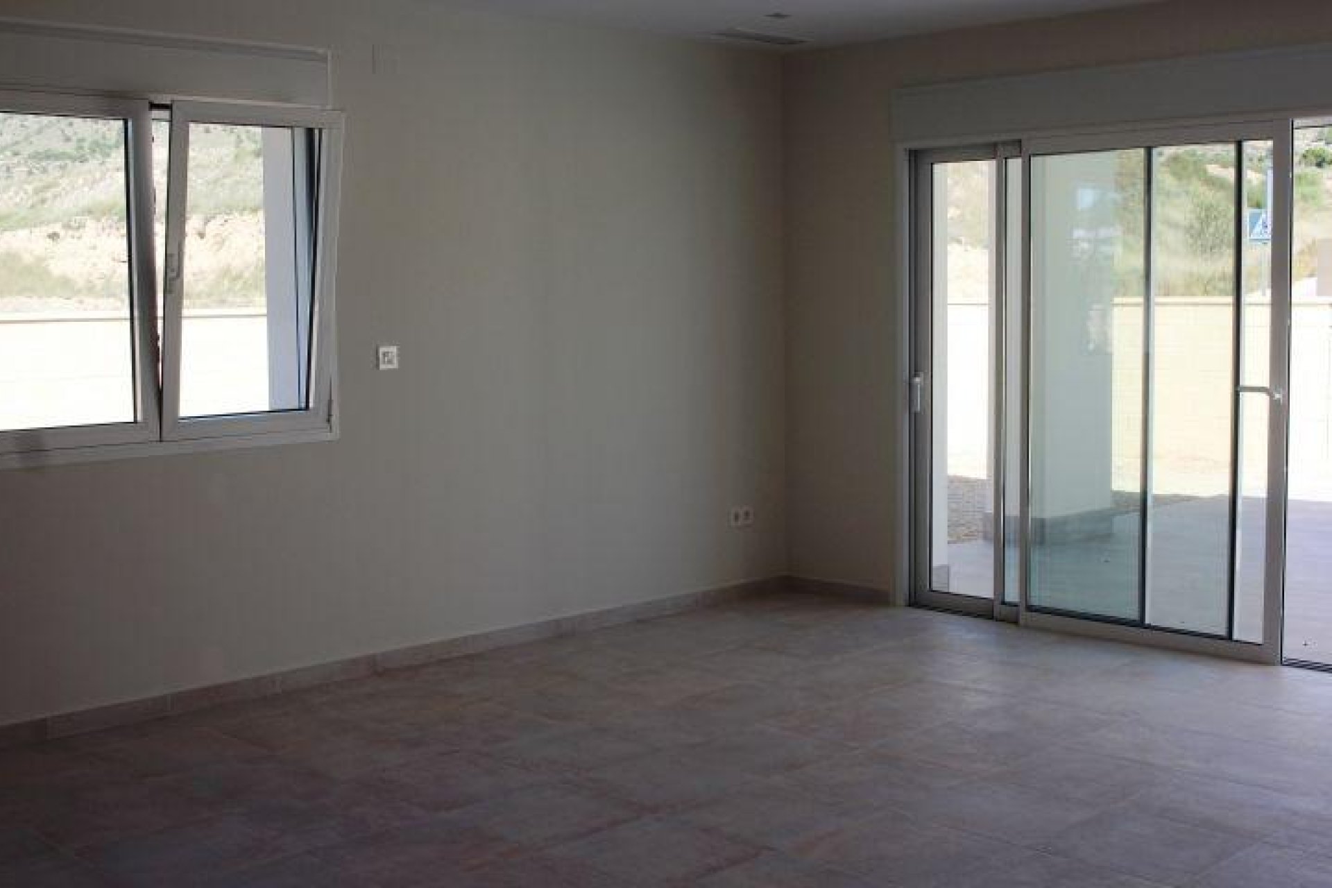 Obra nueva - Villa independiente - La Romana