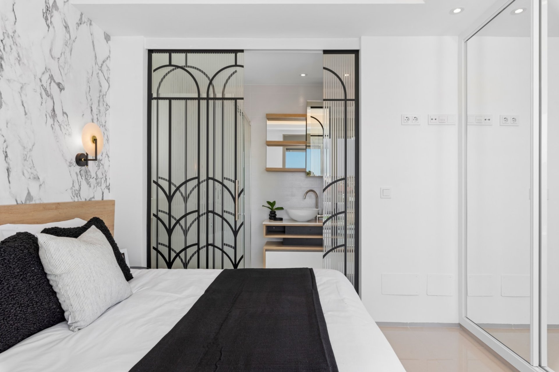 Obra nueva - Villa independiente - Los Alcázares