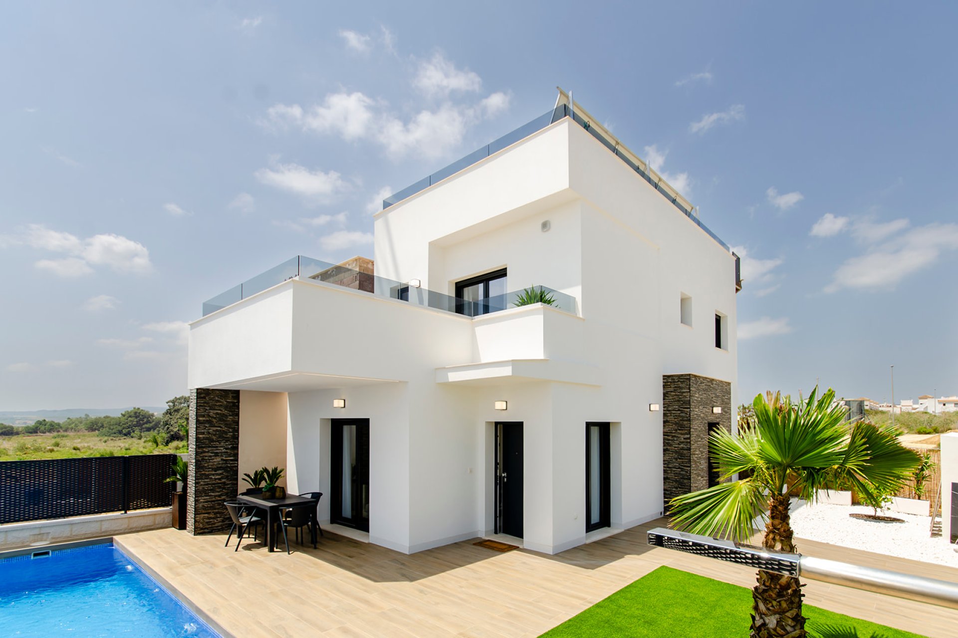 Obra nueva - Villa independiente - Orihuela Costa