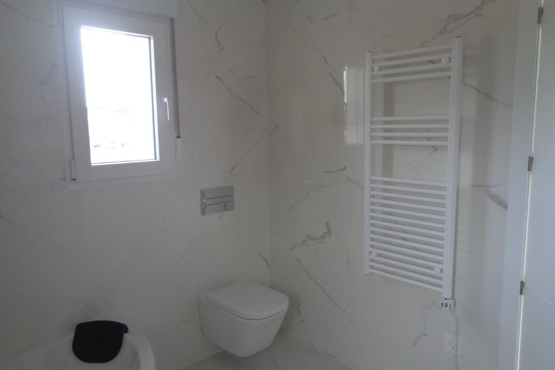 Obra nueva - Villa independiente - Pinoso