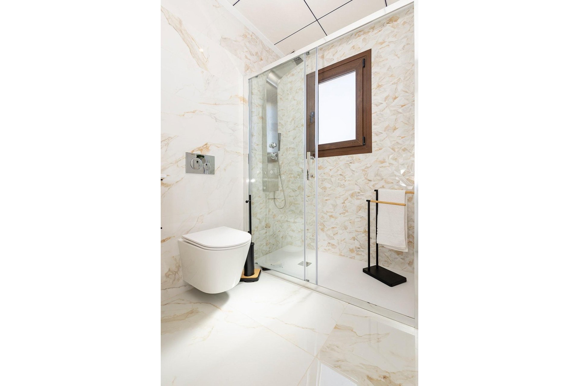 Obra nueva - Villa independiente - Polop